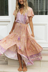 Maxikleid mit Boho-Print und Knöpfen und Quasten